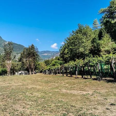 Agricamping Ponte Raggio 1 * Dolceacqua